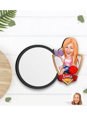 BK Gift Kişiye Özel Kadın Öğrenci Karikatürlü Ahşap Bardak Altlığı-1