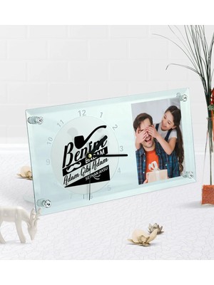 BK Gift Kişiye Özel Fotoğraflı Benim Babam Adam Gibi Adam Masaüstü Cam Saat