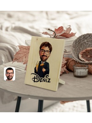 BK Gift Kişiye Özel Isimli Erkek Hakim Karikatürlü Dekoratif Ahşap Çerçeve Model 1