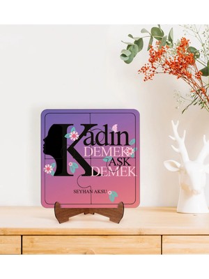 BK Gift Kişiye Özel Isimli Kadınlar Günü Aşk Tasarımlı Ahşap Standlı Puzzle Çerçeve-2