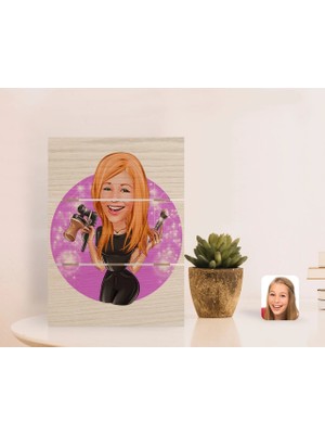 BK Gift Kişiye Özel Kadın Güzellik Uzmanı Karikatürlü Otantik Masaüstü Ahşap Palet Çerçeve-1