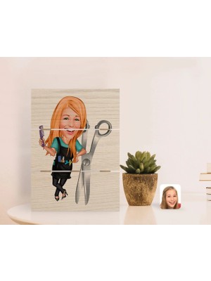 BK Gift Kişiye Özel Kadın Kuaför Karikatürlü Otantik Masaüstü Ahşap Palet Çerçeve-1
