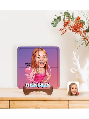 BK Gift Kişiye Özel Kadınlar Günü Karikatürlü Ahşap Standlı Puzzle Çerçeve-4
