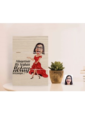 BK Gift Kişiye Özel Kadın Kolay Yetişmiyor Karikatürlü Otantik Masaüstü Ahşap Palet Çerçeve-1