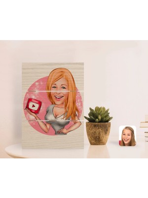BK Gift Kişiye Özel Kadın Youtuber Karikatürlü Otantik Masaüstü Ahşap Palet Çerçeve-2