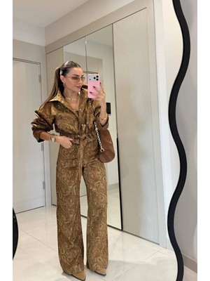 Miss Beyoğlu Etnik Şıklık ve Modern Doku: Şal Desenli Jakar Ikili Takım