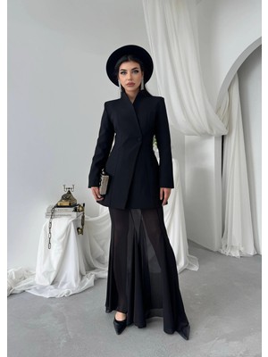 Miss Beyoğlu Yaka Detaylı Blazer Ceket Şifon Etek Takım - Uzun Kollu Kadın Takım Elbise