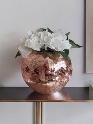 Tr Aynalı Cam Vazo Yuvarlak Büyük Boy Rose Gold Renk 25 cm Yükseklik 28 cm Genişlik