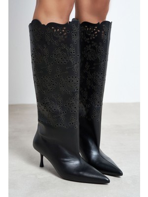 Nişantaşı Shoes Neva Siyah Mat Desen Detay Lazer Kesim Sivri Burun Ince Topuklu Kadın Çizme