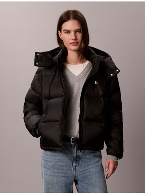 Calvin Klein Kadın Relaxed Fit Kısa Boy Ördek Tüyü Dolgulu Su Itici Çıkarılabilir Kapüşonlu Şişme Siyah Mont LV047H500G-UB1