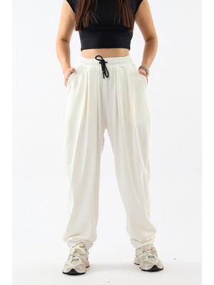 Cocopelli Kadife Pileli Beyaz Jogger Kadın Pantolon COC3629