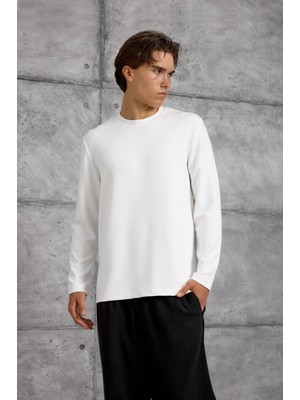 Nomarc Beyaz Uzun Kollu Oysho Kumaş Sweatshırt