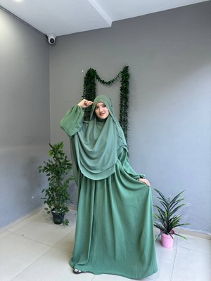 Yüsra Collection Tesettür Ayrobin Elbise ve Gölgeli Oval Sufle 2'li Takım