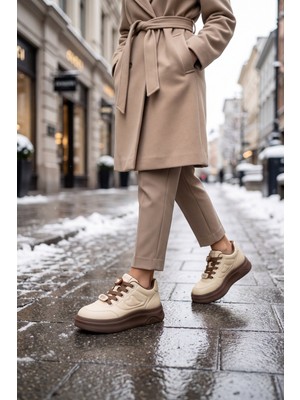Guja Aksesuar Bağcıklı Kalın Rahat Taban Bot Kadın Kahve Şık Sneaker Bot 26K421