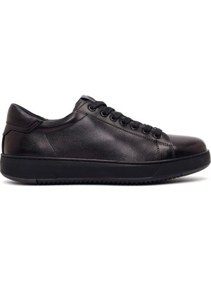 Derimod Fly Erkek Siyah Bağcıklı Kalın Tabanlı Deri Sneaker WM720016DV