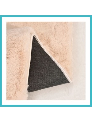 Defne Store Youdayhomecollection Tavşan Poly Peluş Halı Model Oturma Odası Halısı · Ebat: 100X200 Dfnbez