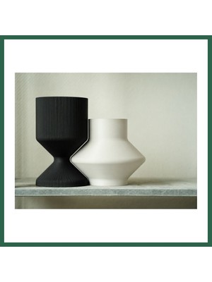 Vintessy Vıntessy 3D Baskı Modern Dekoratif Ikili Vazo Seti - Minimalist Çizgili Çiçek Vazosu-Siyah-Beyaz BZS01