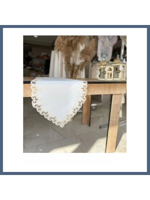 Bezos Masa Üzerine Runner, Sehpa Örtüsü Fransız Dantel Detaylı Lale 40 x 145 cm Krem BZS10
