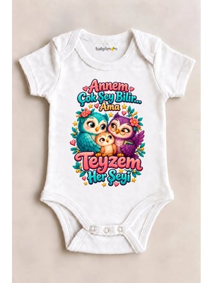 Babylimon Annem Çok Şey Bilir... Ama Teyzem Her Şeyi Beyaz Kısa Kollu Çıtçıtlı Bebek Zıbını