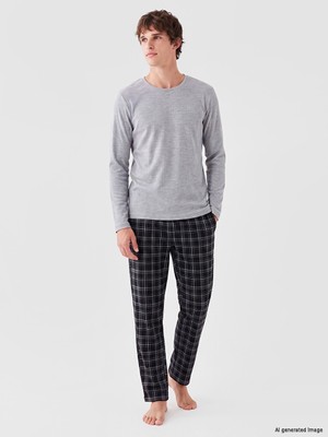 LC Waikiki Lc Waıkıkı Gri Bisiklet Yaka Erkek Termal Pijama Üst