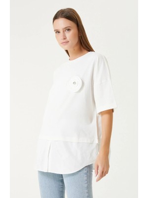 Network Beyaz Çiçek Aplike Detaylı Tshirt