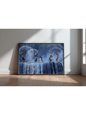 Keyf Home Playing With Splash Siyah Çerçeveli Mdf Tablo Poster Salon Duvar Dekoru Hediye