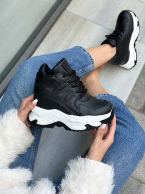 Erva'nın Butiği Siyah Cilt ( Celly )Gizli Topuk Dolgu Topuk 7 cm Boy Uzatan Sneakers