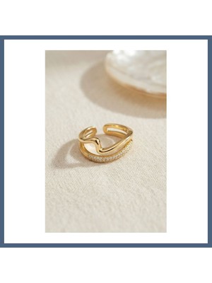 Bezos Gold Renk Dalgalı ve Zirkon Taşlı Model Kadın Yüzük BZS10