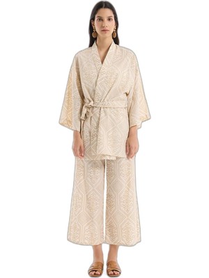 Özkaya Store Etnik Desenli Bağlamalı Kısa Kimono Naturel