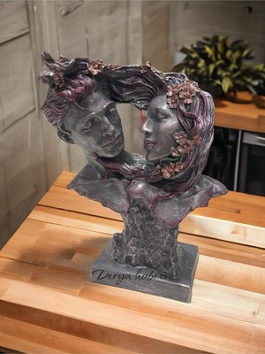 Gy Atelier Dekoratif Çiçekli Sevgili Heykel Biblo, 27X13 Cm, El Boyalı Polyester Figür