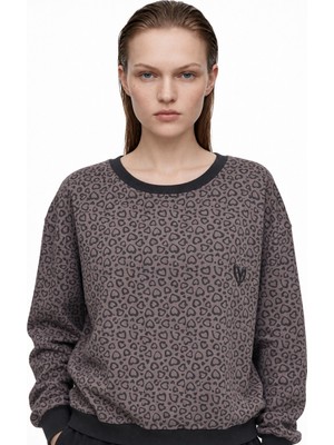 Hakke Leopar Desenli Nakışlı Sweatshirt