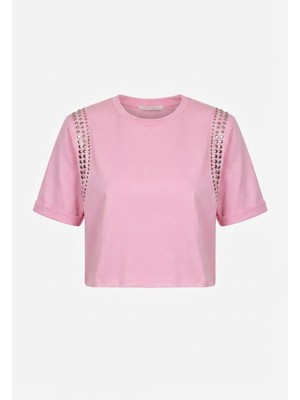 Seda Unlu Butik Pinky Omuz Vatka Detaylı Işlemeli Pembe Crop Tshirt