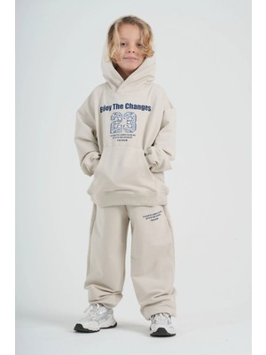 Haykids Çocuk Unisex ''enjoy The Changes'' Baskılı Kapüşonlu Sweatshirt ve Bol Paça Eşofman Altı Ikili Takım Bej - 5 Yaş