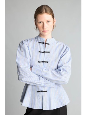 DeFacto %100 Pamuk Fitted Dik Yaka Çizgili Peplum Poplin Uzun Kollu Gömlek I8192AX26AU