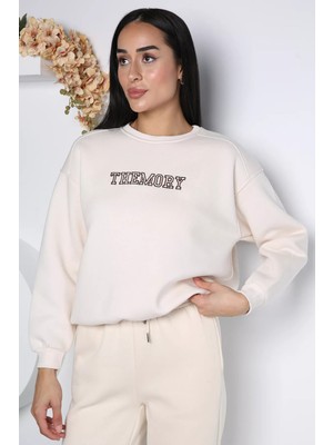Gülseli Kadın Bisiklet Yaka Üç Iplik Şardonlu Ön Nakışlı Sweatshirt P-00023348