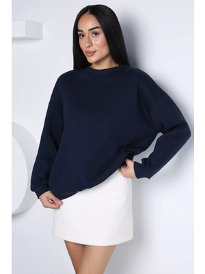 Gülseli Kadın Bisiklet Yaka Üç Iplik Şardonlu Basic Sweatshirt P-00023444