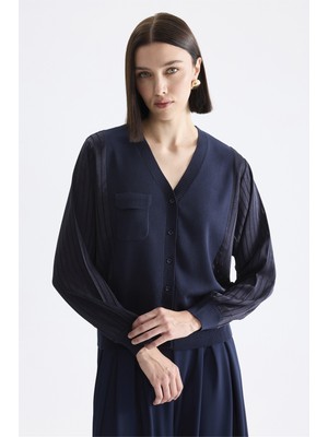 On Kadın Mix Kumaşlı V Yaka Hırka Lacivert