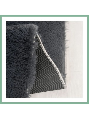 Bşk Virgo Youdayhomecollection Tavşan Poly Peluş Halı Model Oturma Odası Halısı · Ebat: 80X80 BSK2026