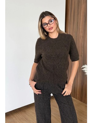 Jee Lee Kadın Bisiklet yaka Çiçek Işlemeli Kısa Kollu Triko Kazak Kahverengi - 27K 5151