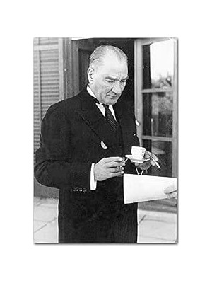 Happy Trend Ahşap Tablo Atatürk Smokinli Kahve Sigara