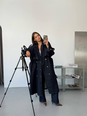 Denim Trençkot Pelerin Detaylı Kruvaze Yaka Kuşaklı Çift Sıra Düğmeli Lacivert