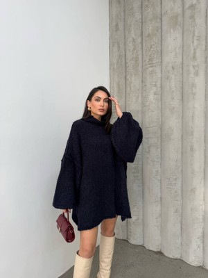 Berry Lacivert Oversize Ters Dikiş Detaylı Yumoş Kazak