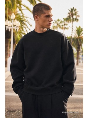 Madmext Siyah Bisiklet Yaka Oversize Şardonlu Basic Erkek Sweatshirt 6048
