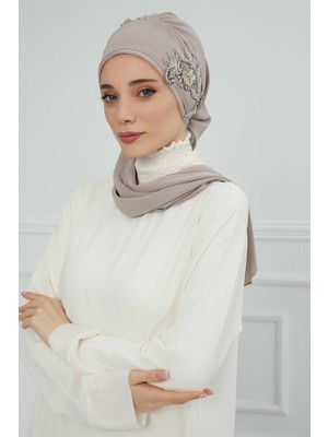 Mestore Yandan Taş Çiçek Aksesuarlı Şifon Hazır TÜRBAN,HT-104,HT-104 Vizon