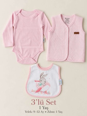 Gümüş 1 Yaş Kız Bebek 3’lü Set – Pembe Yelek, Uzun Kollu Zıbın ve Desenli Önlük