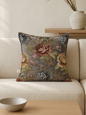 Needle Roses Gri Kırlent Kılıfı (45X45)