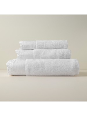 Gül Güler Dantelli Banyo Havlusu Fisto Sofıa F-33558
