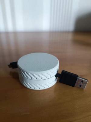 Ozka Concept 3D Baskı Yuvarlak Kablo Düzenleyici Şarj ve USB Kablo Sarıcı Lastik Desenli Kablo Toplayıcı Gri