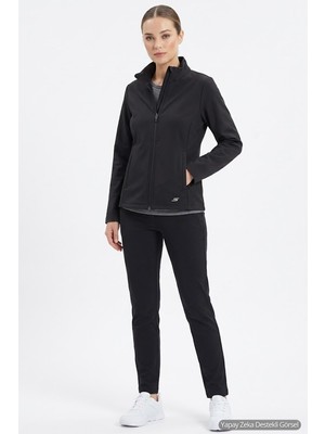 Skechers Fitted Softshell Kadın Ceket
