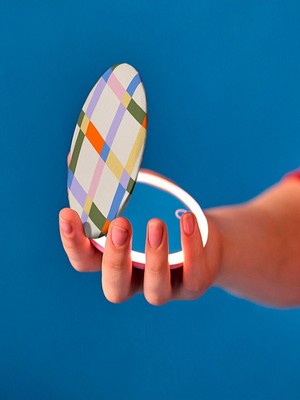 Belirtilmemiş Cep Aynası LED Işıklı